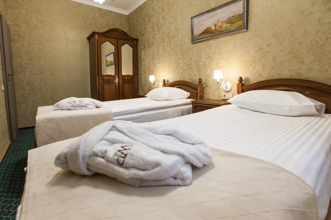 West Park Hotel Sofiivska Borshchahivka ภายนอก รูปภาพ